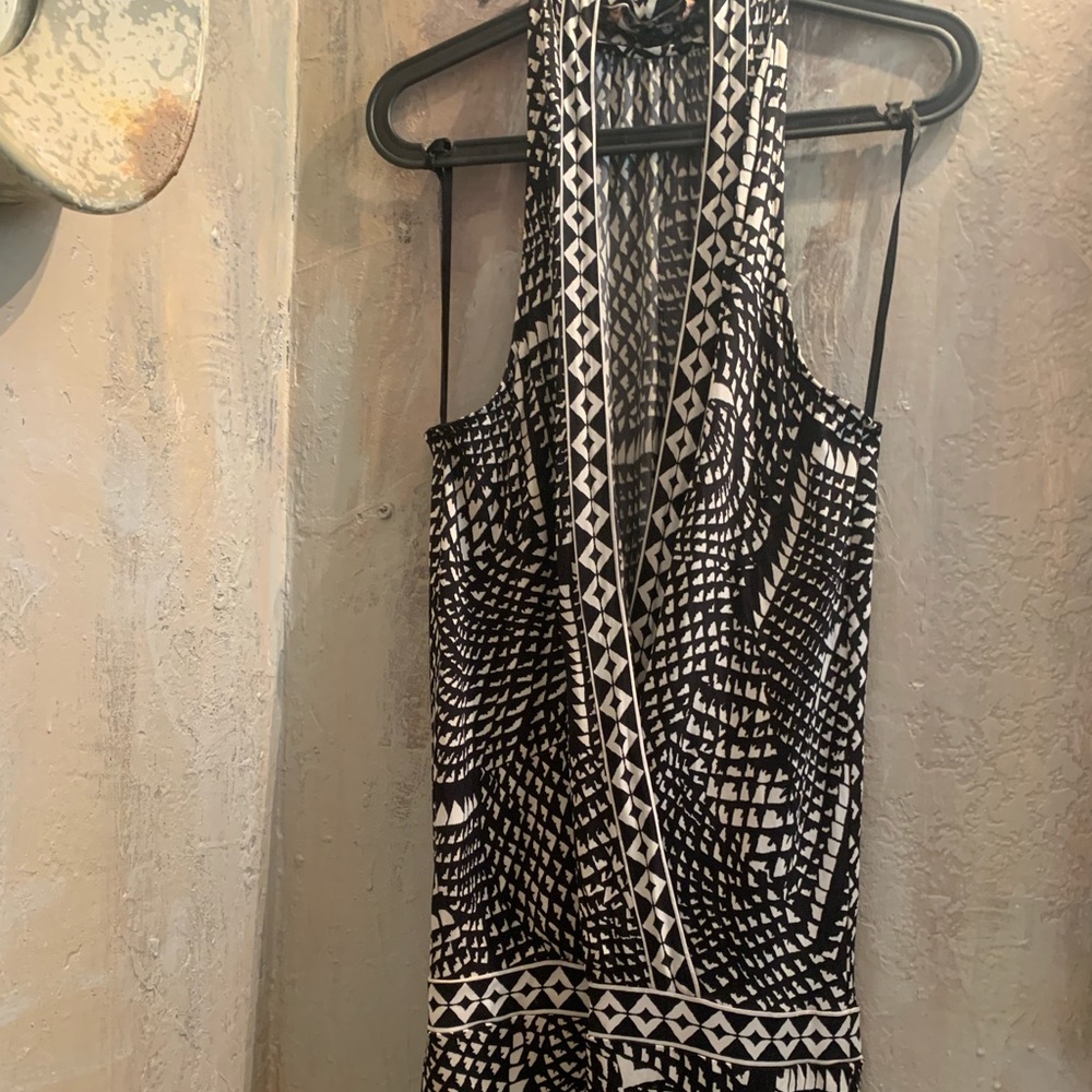 Bcbg maxazria size small abstract dress. Perfect